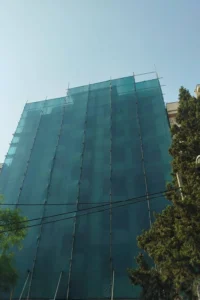 شید صنعتی و توری ساختمانی نسوم بافت با قابلیت کاهش دمای محیط تا ۱۰ درجه